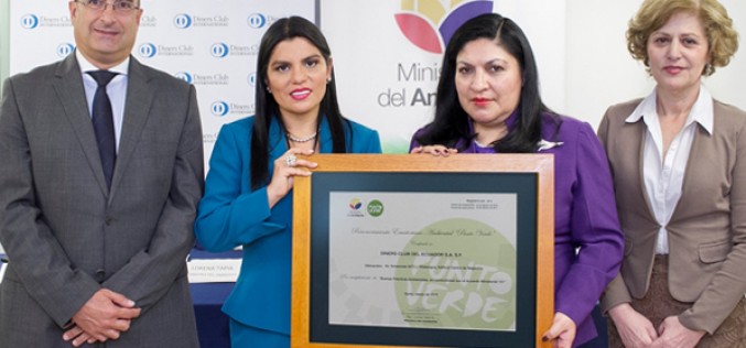 Diners Club recibió Reconocimiento Ecuatoriano Ambiental Punto Verde