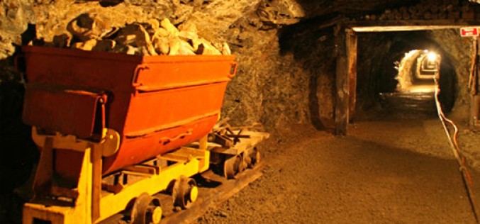 Entre el derecho y la economía: la RSC en el sector minero en el Perú