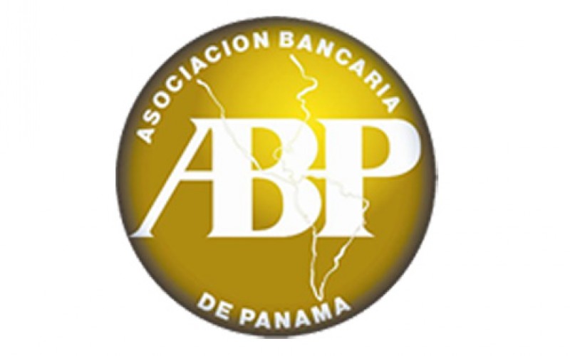 Banca panameña plantea su hoja de ruta social empresarial