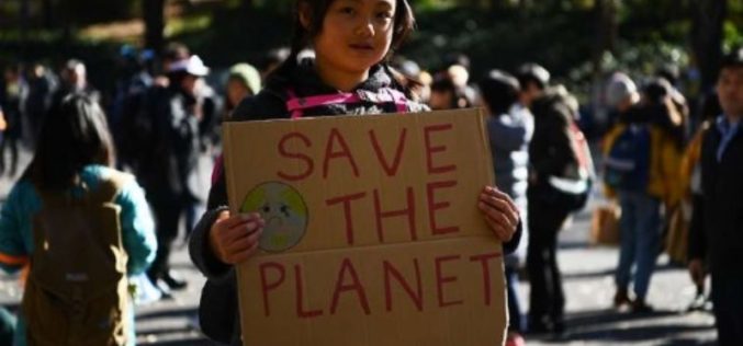 “Nos merecemos un futuro”, claman jóvenes de todo el mundo en la COP25