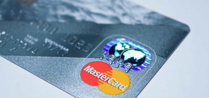 Mastercard lanza una calculadora de huella de carbono