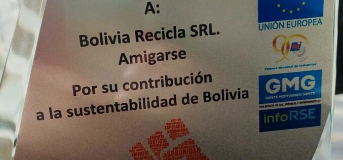 Bolivia Recicla recibe reconocimiento a la resiliencia por su trabajo innovador y el apoyo a los recolectores