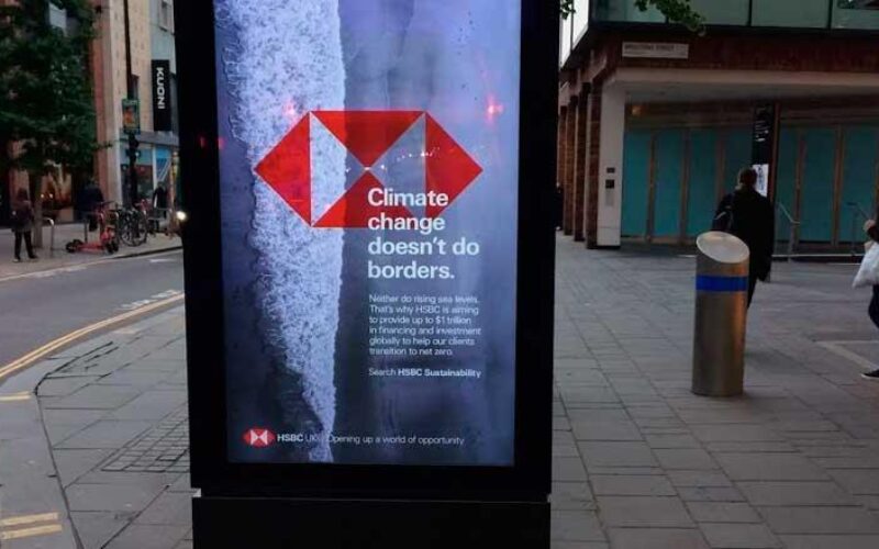 Prohíben anuncios de HSBC por greenwashing climático